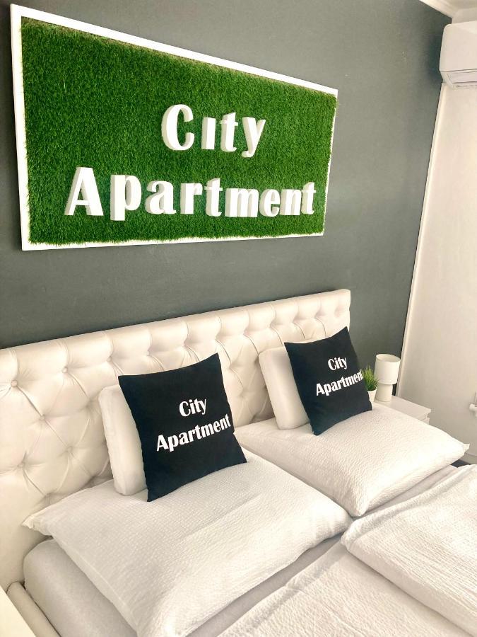 City Apartment Štúrovo Екстериор снимка