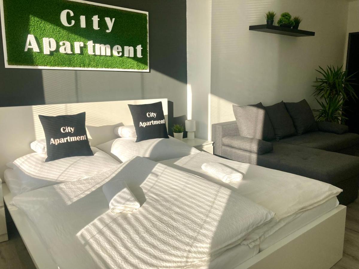 City Apartment Štúrovo Екстериор снимка